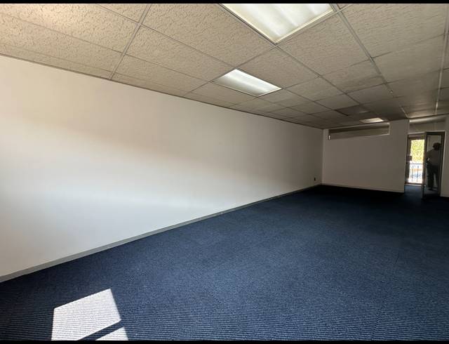 50.50M² OFFICE TO LET IN CENTURION CENTRAL